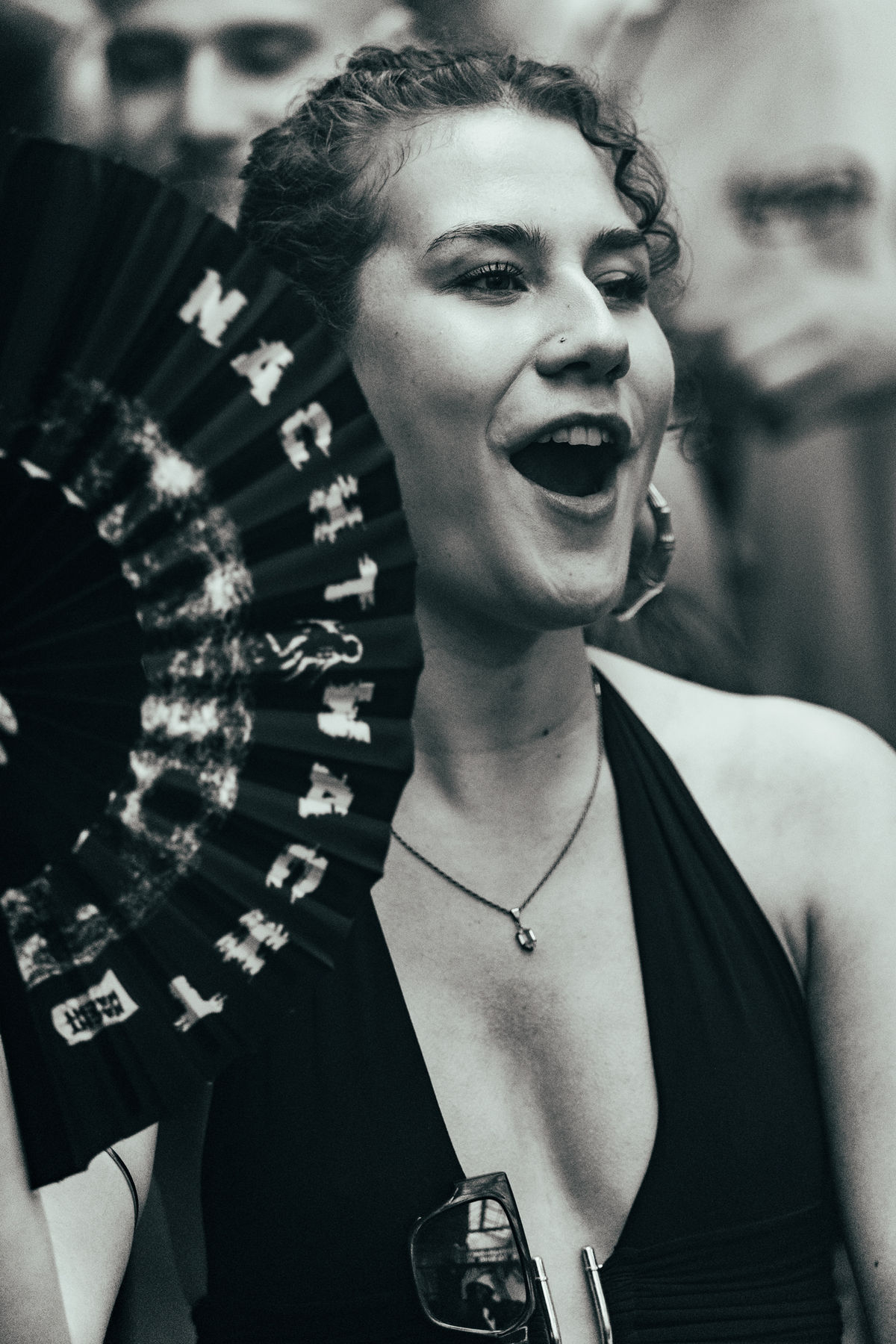 Loading... just a sec